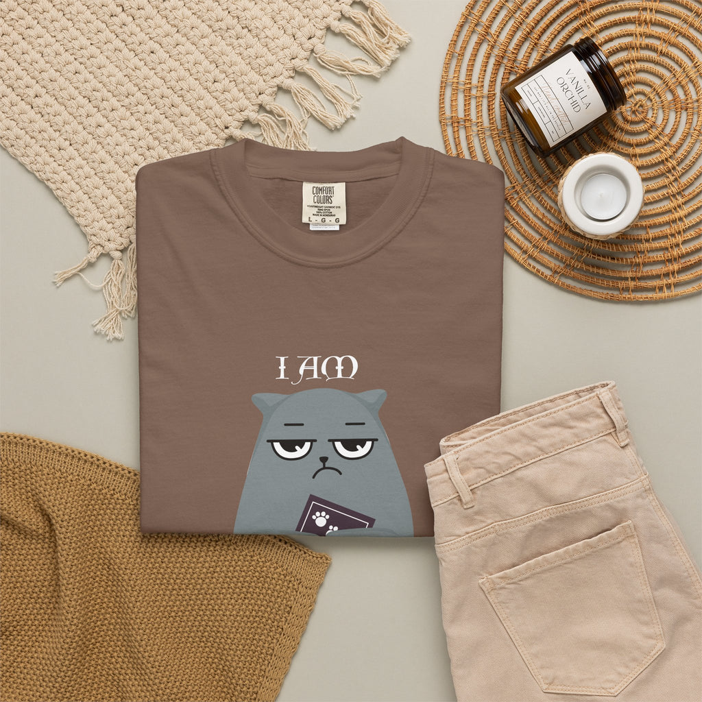 Spartacus Cat T-Shirt — "I Am Spartacus" Funny Cat Graphic Tee - Mutantur Labs LLC