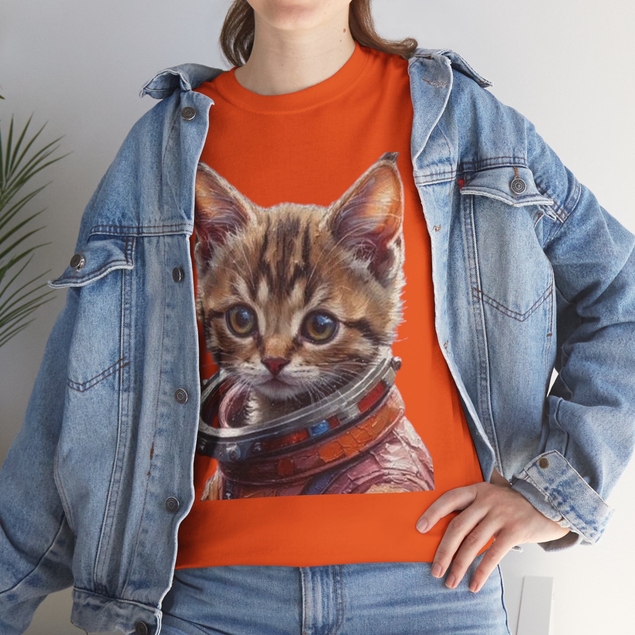 Astronaut Kitty Unisex Heavy Cotton Tee