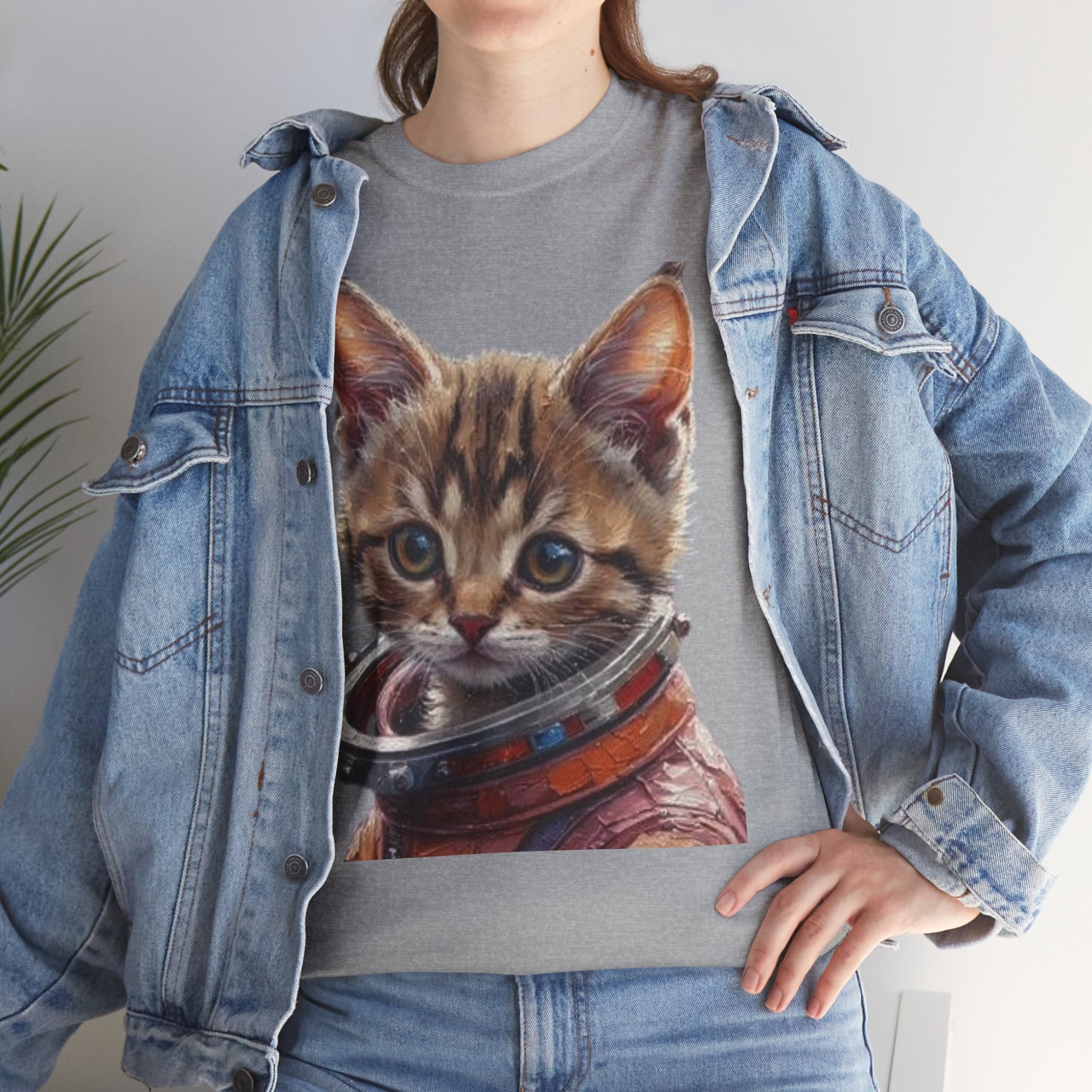 Astronaut Kitty Unisex Heavy Cotton Tee