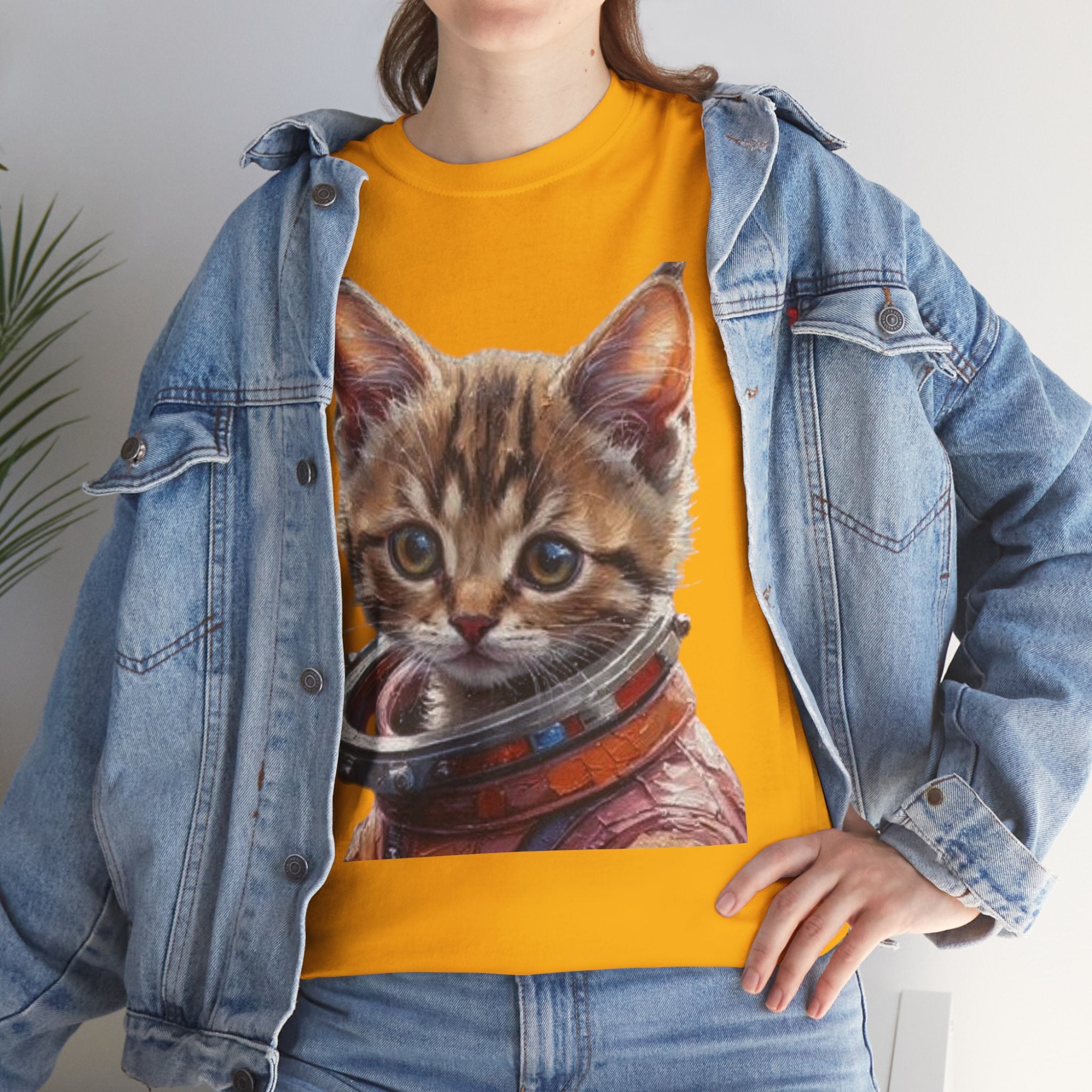 Astronaut Kitty Unisex Heavy Cotton Tee