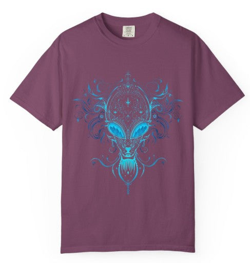 Ornate Blue Alien Mask chinoiserie mystical graphic tee in berry, flat lay